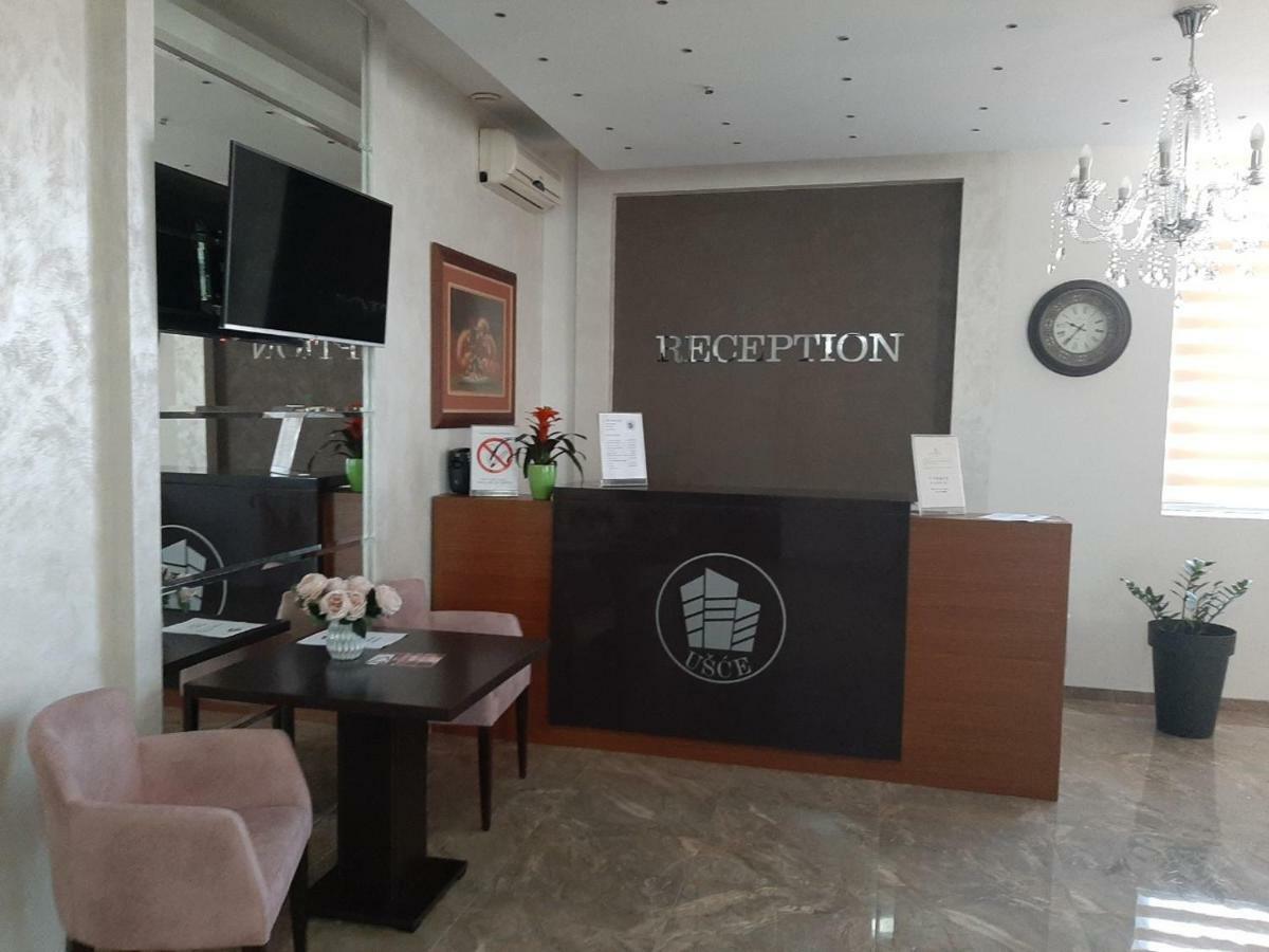 Hotel Usce Šabac エクステリア 写真