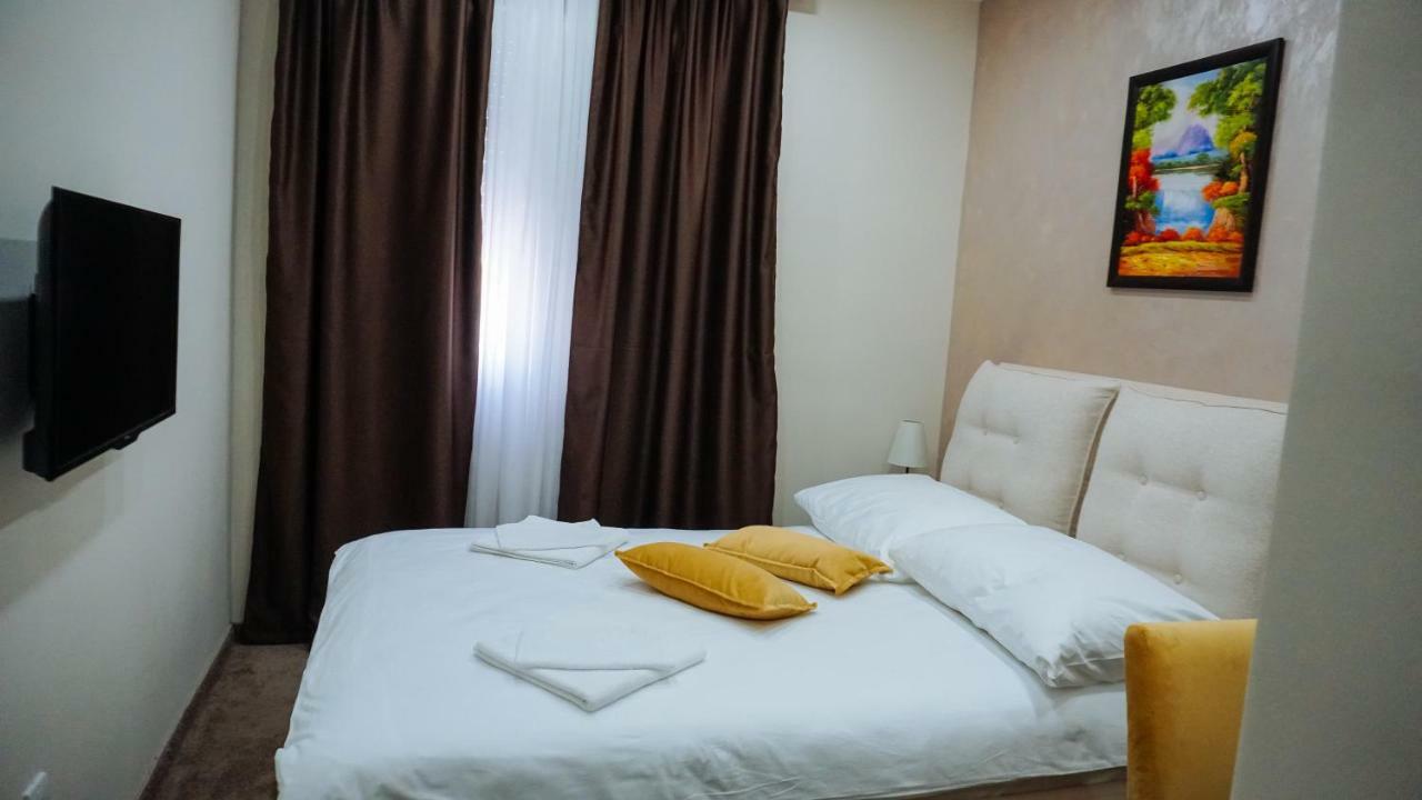 Hotel Usce Šabac エクステリア 写真