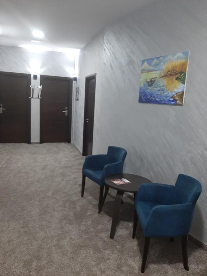 Hotel Usce Šabac エクステリア 写真