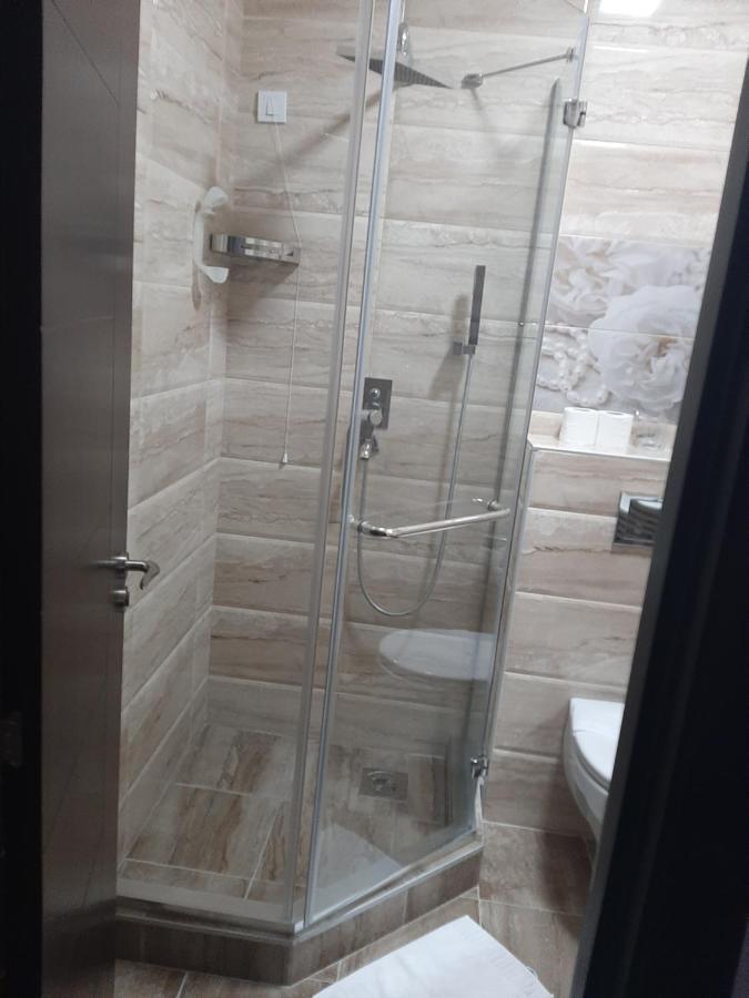 Hotel Usce Šabac エクステリア 写真