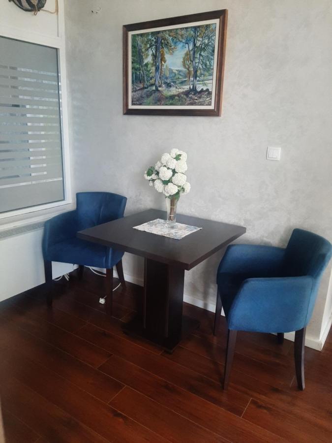 Hotel Usce Šabac エクステリア 写真